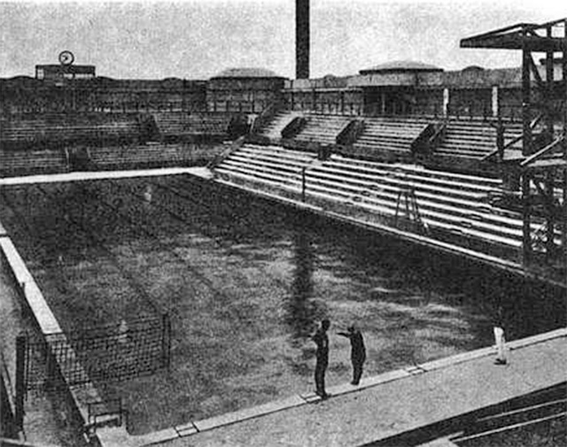 Piscine des Tourelles